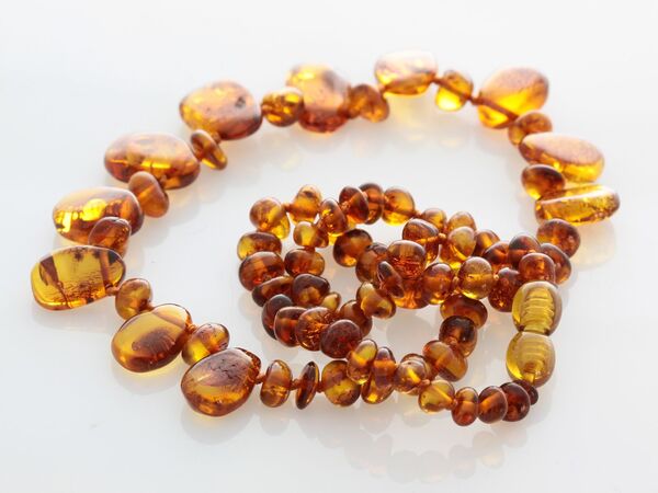 Leave shape pieces Baltic amber necklace 45cm