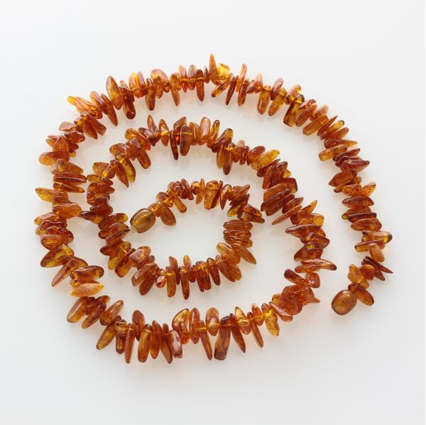 Cognac Thorns Baltic amber Nuggets Necklace 62cm